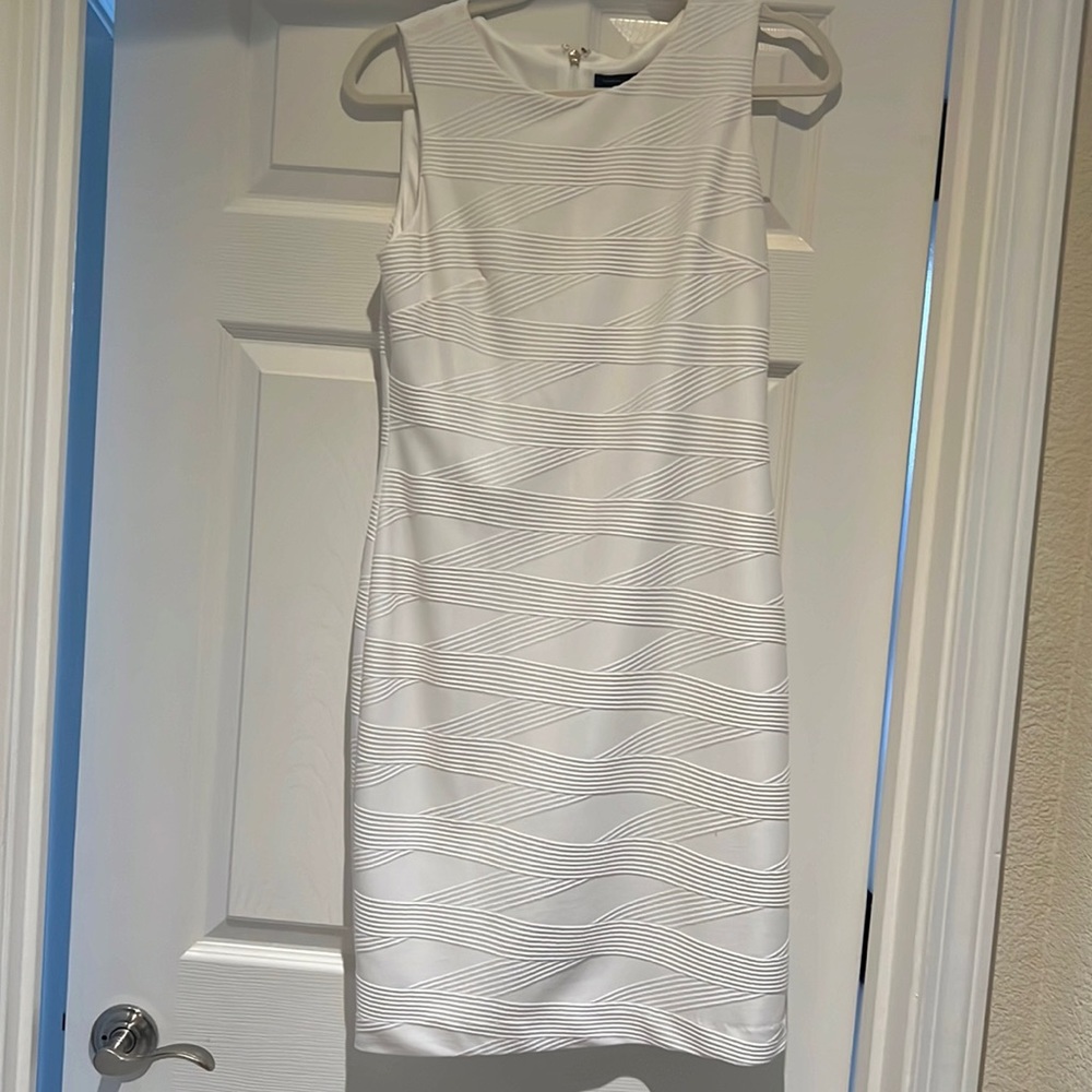Tommy Hilfiger white lined semi formal dress